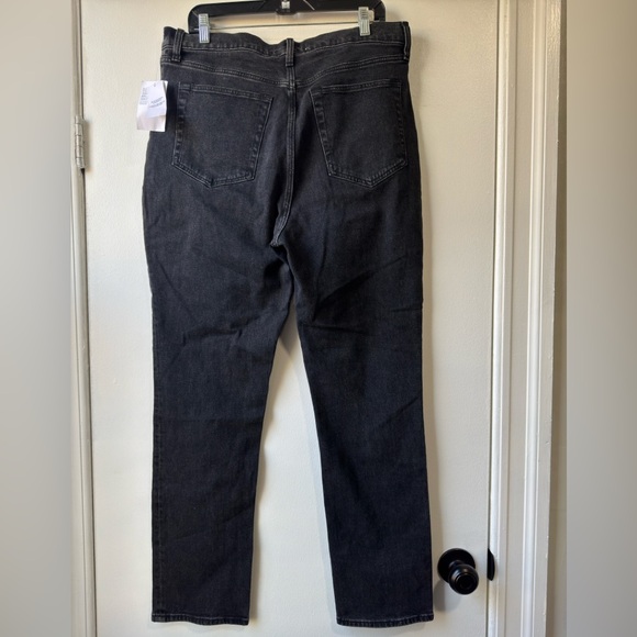 Abercrombie & Fitch women’s 90s Slim Straight Ultra High Rise Black Jean - Picture 7 of 10